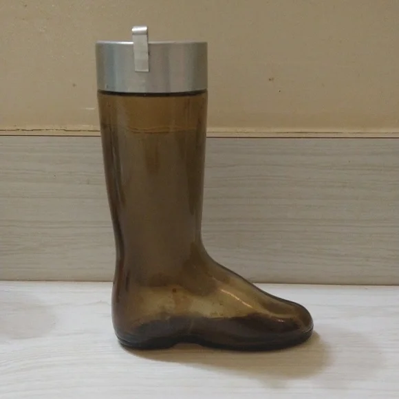 Vintage 1965 Avon Boot Bottle - Picture 3 of 5